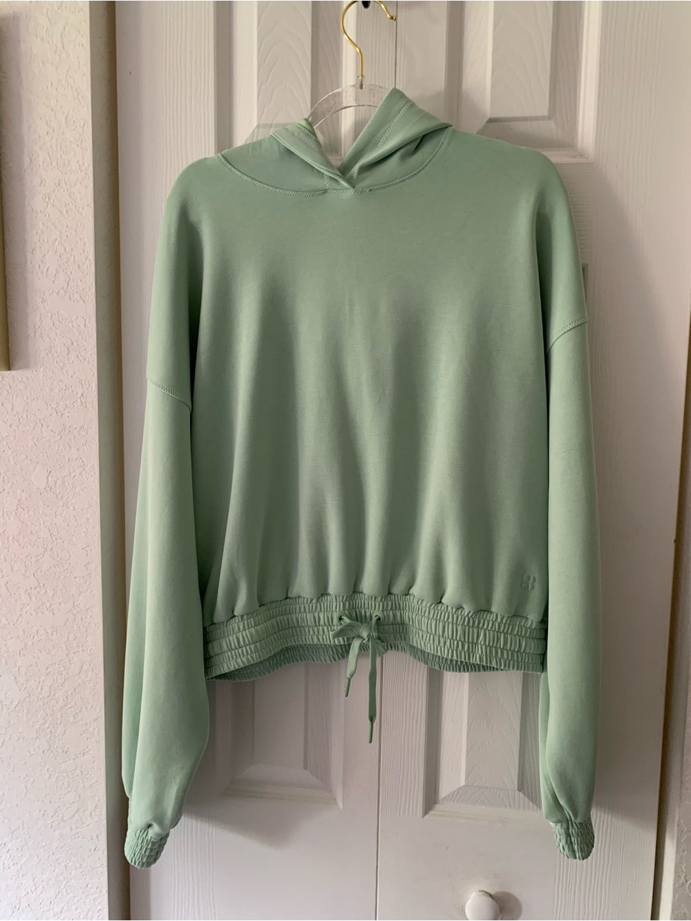 Sweaty Betty Mint Green Drawstring Hooded Sweatshirt Size Small NWOT